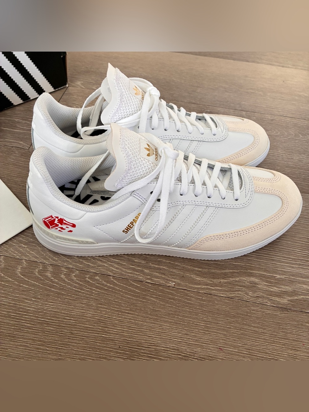 Adidas sambas shepherd fairey limited edition white NEW in box - Picture 2 of 7